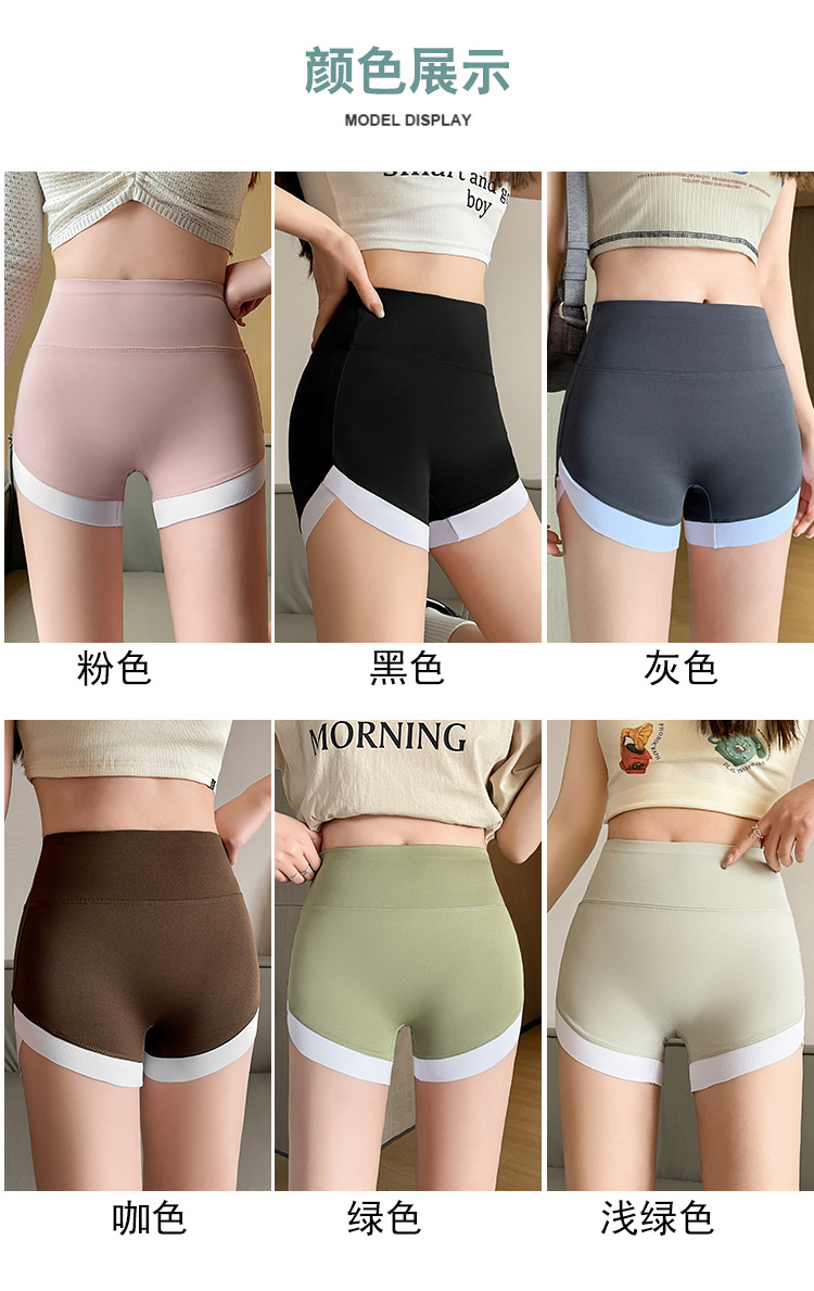 Летняя худенькая женщина в шортах акулы носит брючные подтяжки, чтобы не ходить нагишом, но носить трусы безопасности с незапятненными песчаными рыбами pic 15