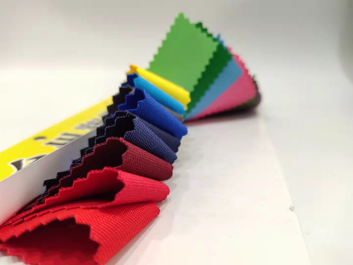 Factory direct sales of tent, schoolbag, luggage fabric, waterproof fabric, Oxford fabric, stretchable PVC high-elastic fabric wholesale. pic 4