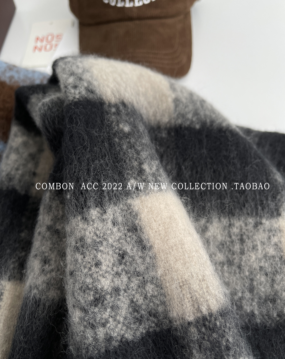 The long checkered faux cashmere scarf worn by Yu Shuxin is a Korean winter student thickened scarf that has become a popular choice for women to keep warm pic 16