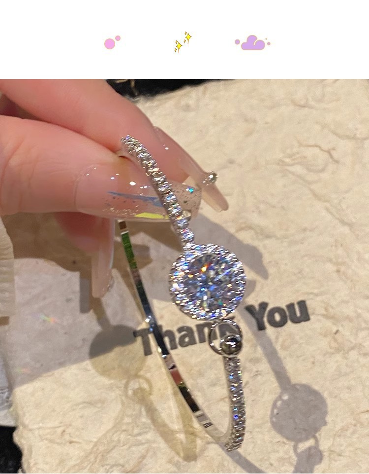 Korean bestseller, super shiny round zircon bracelet, simple and versatile, high-quality, perfect for best friend gifts, wholesale of bracelets and jewelry pic 12