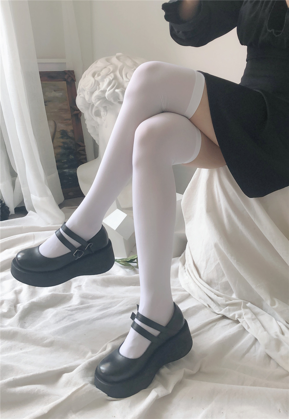 Classic and versatile jk black and white mid-calf knee-high socks that can be worn all year round, featuring non-permeable velvet calf socks pic 35
