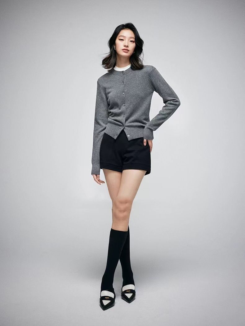 Qili Colorful Gemstone 12-color seamless one-piece Merino wool button cardigan, a versatile knitted long-sleeved top for commuting pic 41