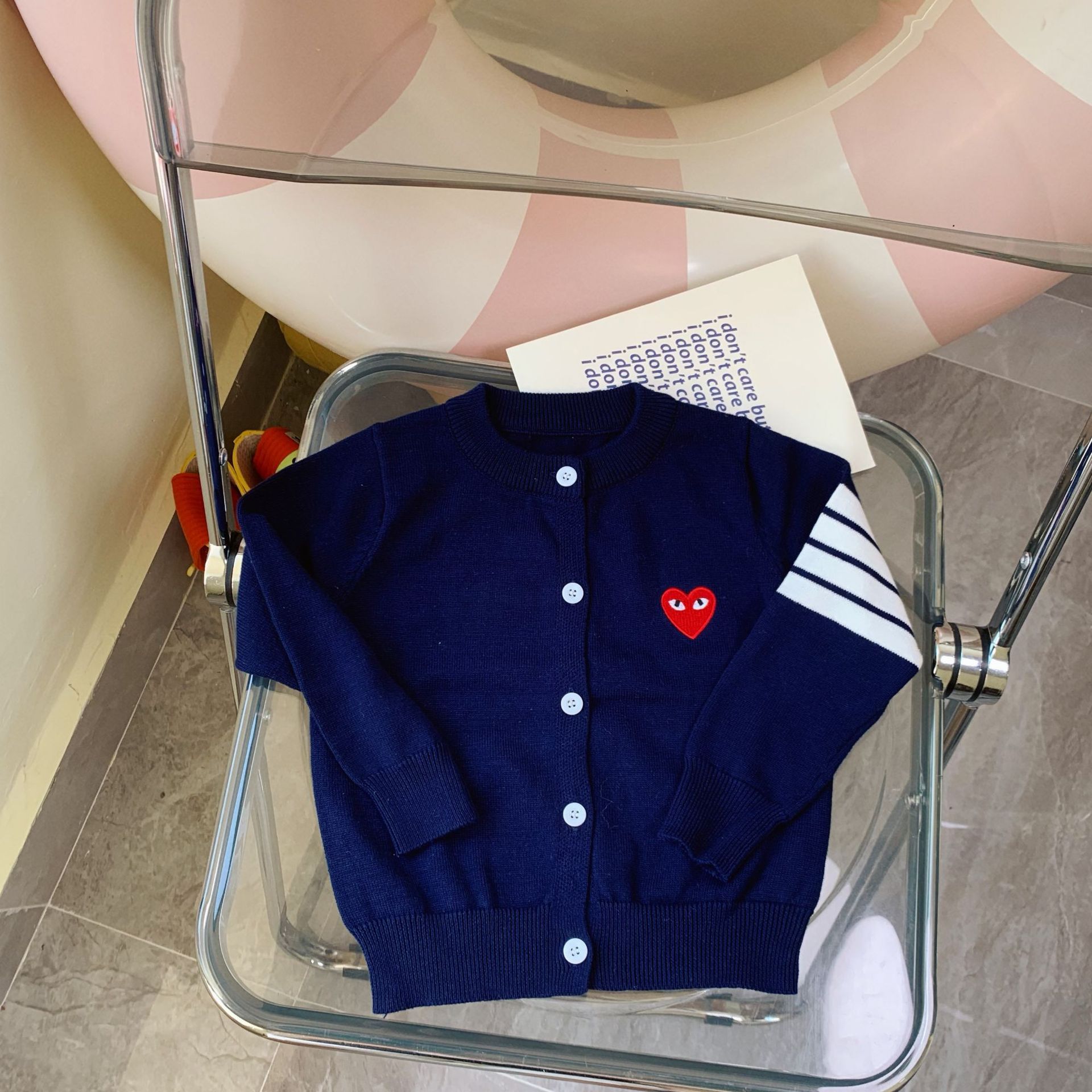 381ef75d7e7eef5f2d1b8c928f2cf9