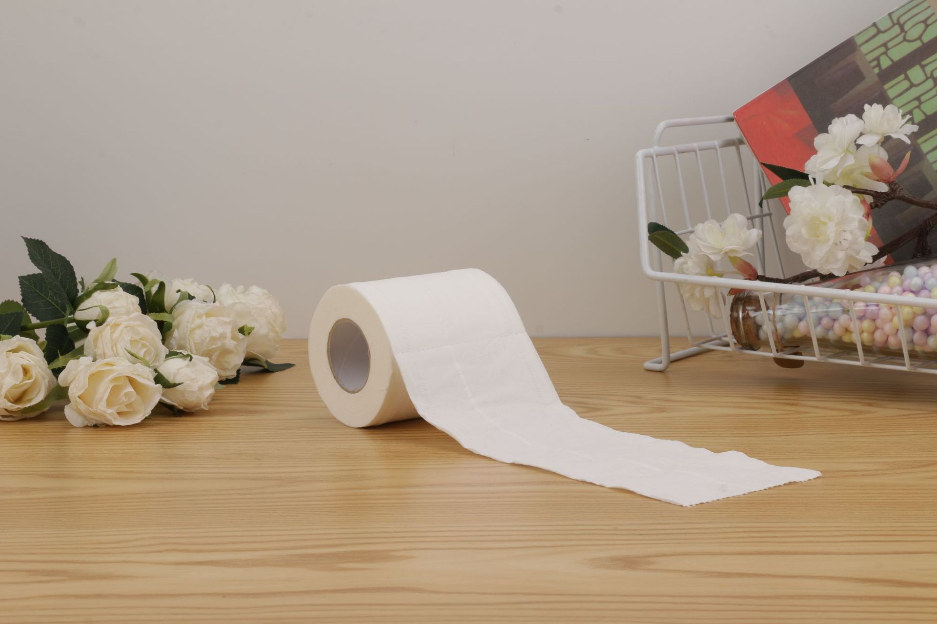 Wholesale of 4-layer thickened roll paper for hotel hygiene and guesthouse rooms in stock, 100G, 100 rolls per box pic 10