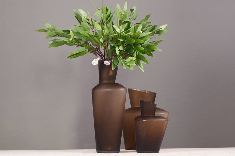 Dongli Flower Industry, the original manufacturer, offers direct sales of green plants in stock, wholesale of artificial leaves, round leaves with fruits, eucalyptus leaves, eucalyptus leaves, and one-piece consignment pic 22