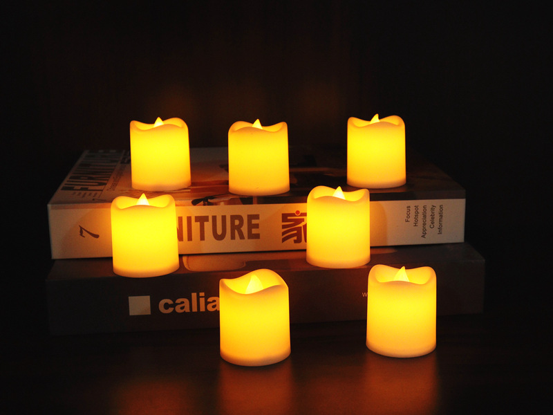 Cross-border led concave wavy mouth electronic candles are selling well on Amazon as Christmas party atmosphere decoration items pic 1