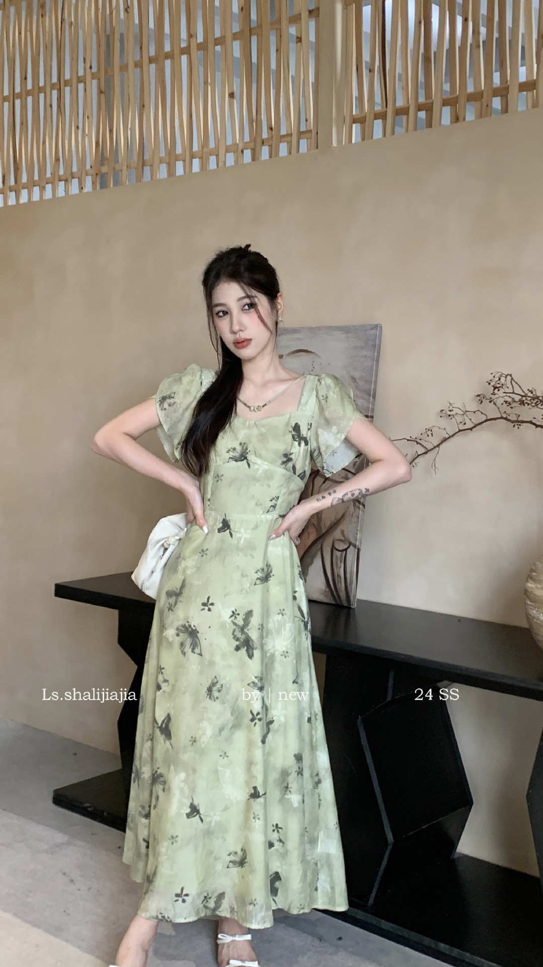 LS广州十三行春夏2024新品女装碎花度假优雅修身方领连衣裙51250#详情14