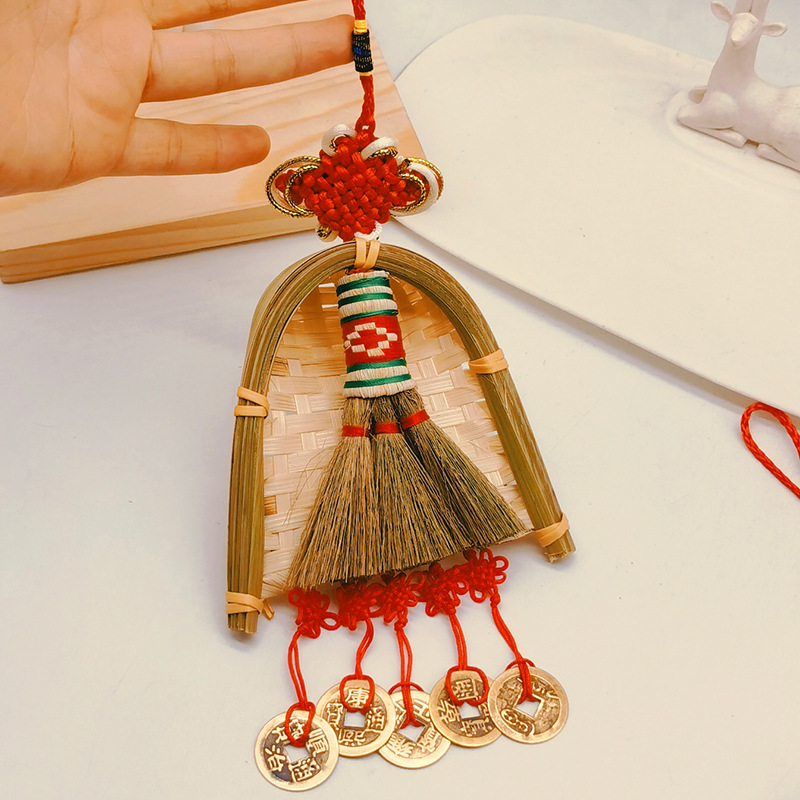 Copper coins, small brooms, dustpans, hanging ornaments, door decorations for moving into a new home, indoor hanging ornaments, TV wall decorations for the Qingming and Dragon Boat festivals pic 54