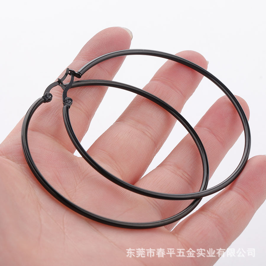 跨境不锈钢经典耳环欧美时尚夸张大耳环钛钢圆形圆圈耳扣线圈耳环详情3