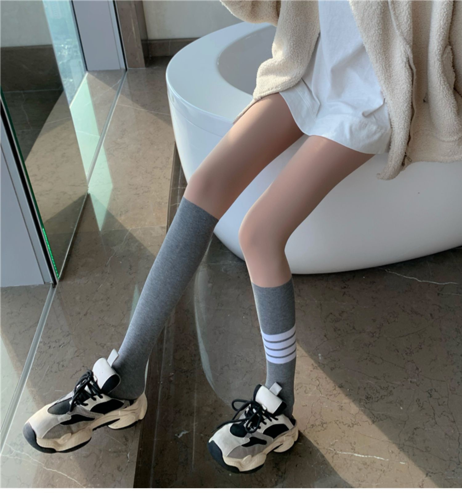 Spring and autumn base stockings patchwork style faux mid-calf thickened and fleece stockings are a fashionable and light-sensitive leg accessory pic 2