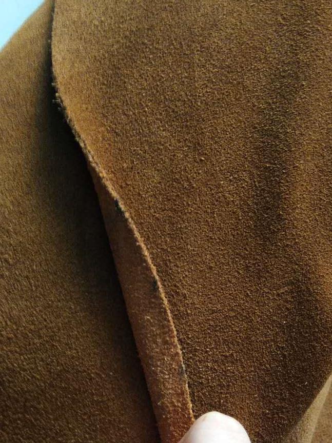 Yiwu Ha Niu leather, brown backfleece, black double-layer fleece and various other colors are available in stock pic 4