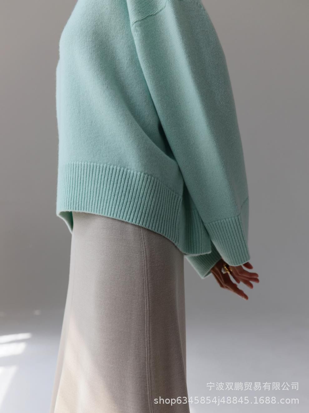 秋冬跨境俄罗斯爆款女装针织衫圆领纯色宽松毛衣欧美详情28