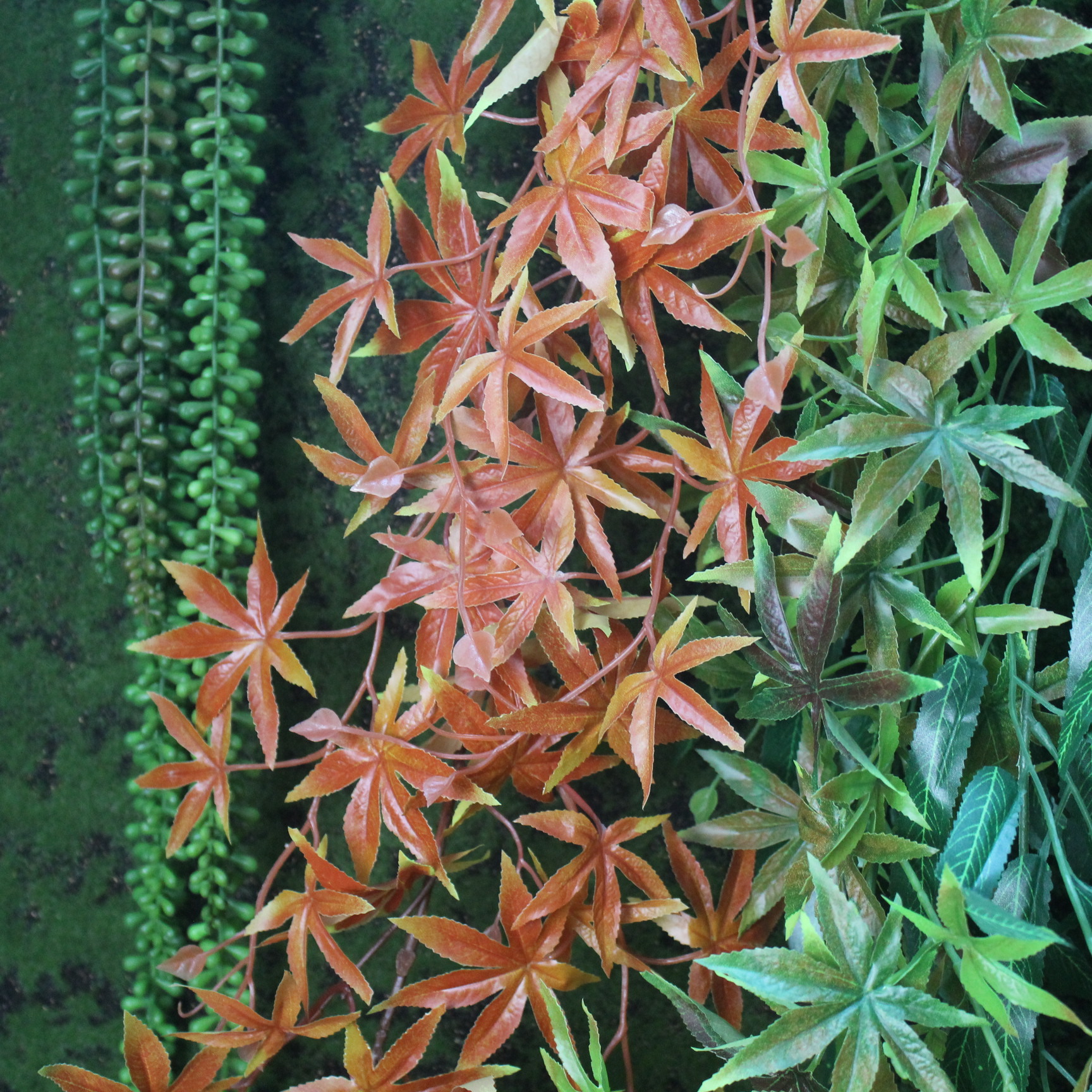 Simulated rubber red maple strips, green maple strips, high-end simulated rubber leaf strips, plastic strips, hand feel, direct sales from the manufacturer of red maple strips pic 25