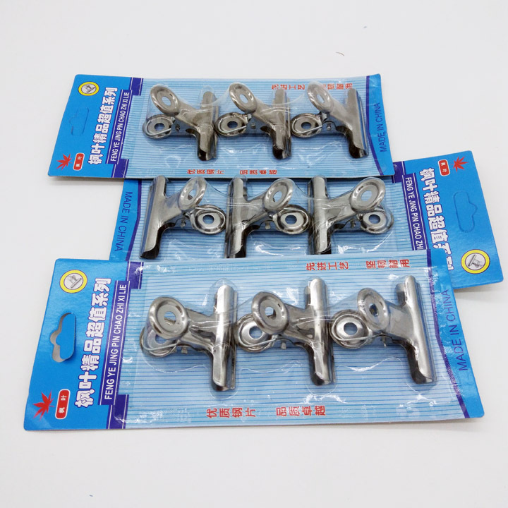 C1732 Three office clips, office stationery ticket clips, fixed two-yuan store supply source, wholesale and distribution pic 2