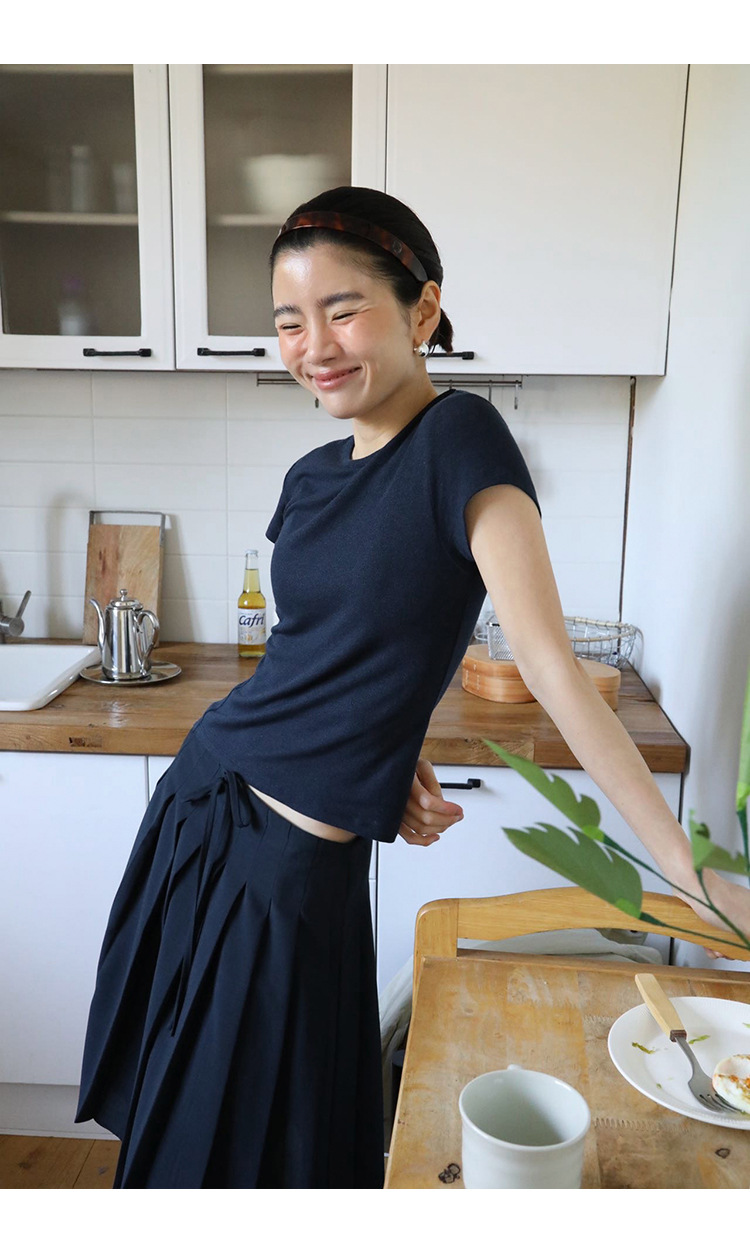 Simple and comfortable, zero-pressure, skin-friendly Tencel wool drape T-shirt, round-neck slim short-sleeved top 00113 pic 24