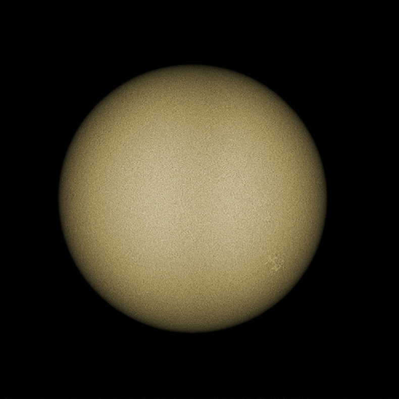 The NexStar 8SE astronomical telescope features intelligent automatic star search, professional sky observation, high magnification and high-definition space viewing pic 48