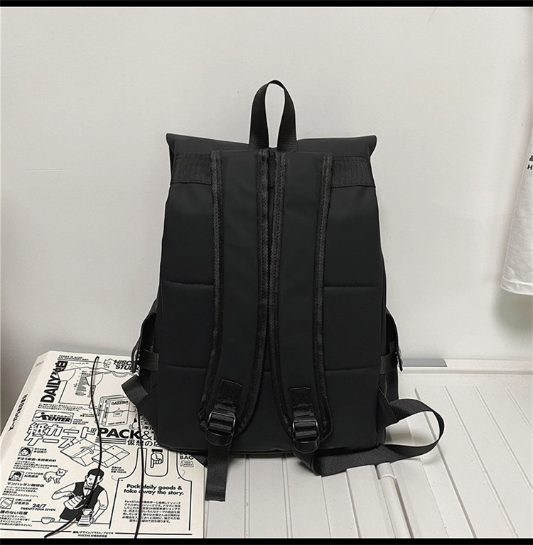 批发机车大容量防水学生书包新款双肩包跨境背包高级感潮牌休闲女详情9