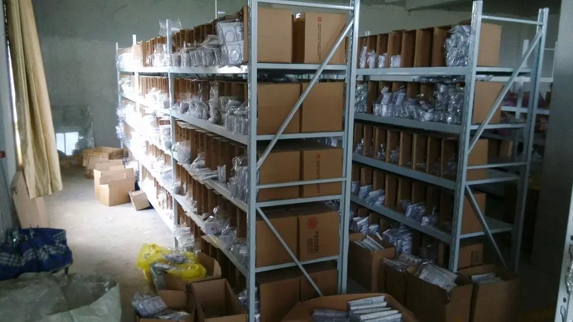 European and American light luxury high-end jewelry set necklace, niche lightning shaped collarbone chain, fashionable and versatile accessories wholesale pic 26