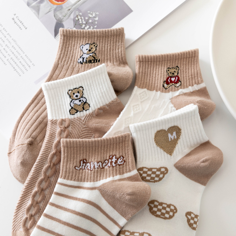 Short love bear cute cartoon calcetines deportivos para mujeres primavera/otoño calcetines para niñas calcetines al por mayor colegial viento calcetines de boca rasa calcetines de piso una pieza de repuesto calcetines pic 15