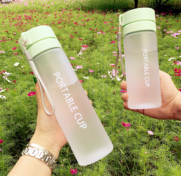 国潮男女学生塑料杯运动便携水杯情侣防摔杯子ins茶杯泡茶家用防平隆详情14