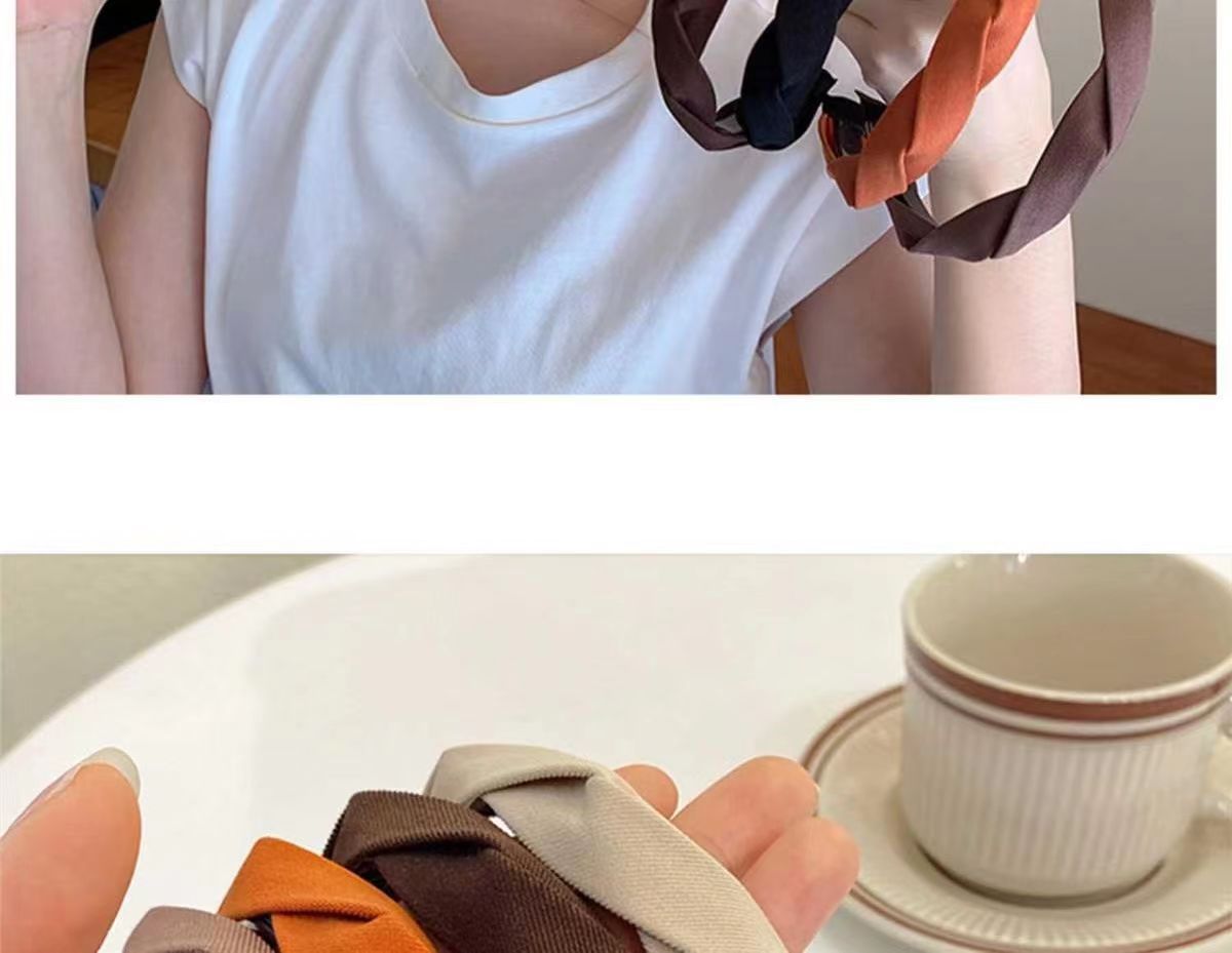 The new fabric color-blocking headband with teeth for washing the face and hair clip is a versatile and high-end accessory for going out pic 5