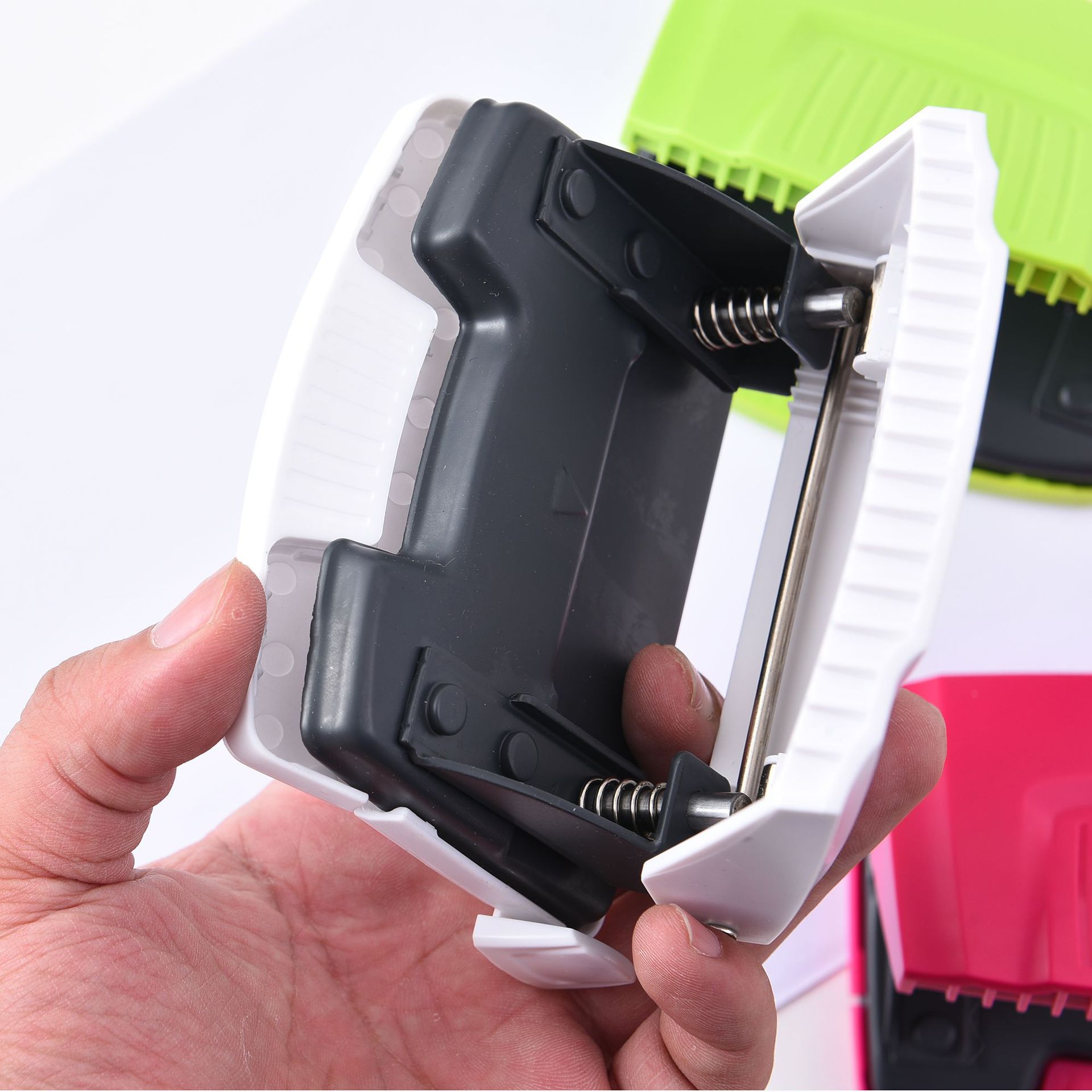 Factory direct supply of cross-border exclusive 5866 double-hole punch, Chinese binding manual punch, loose-leaf A4 paper pic 10