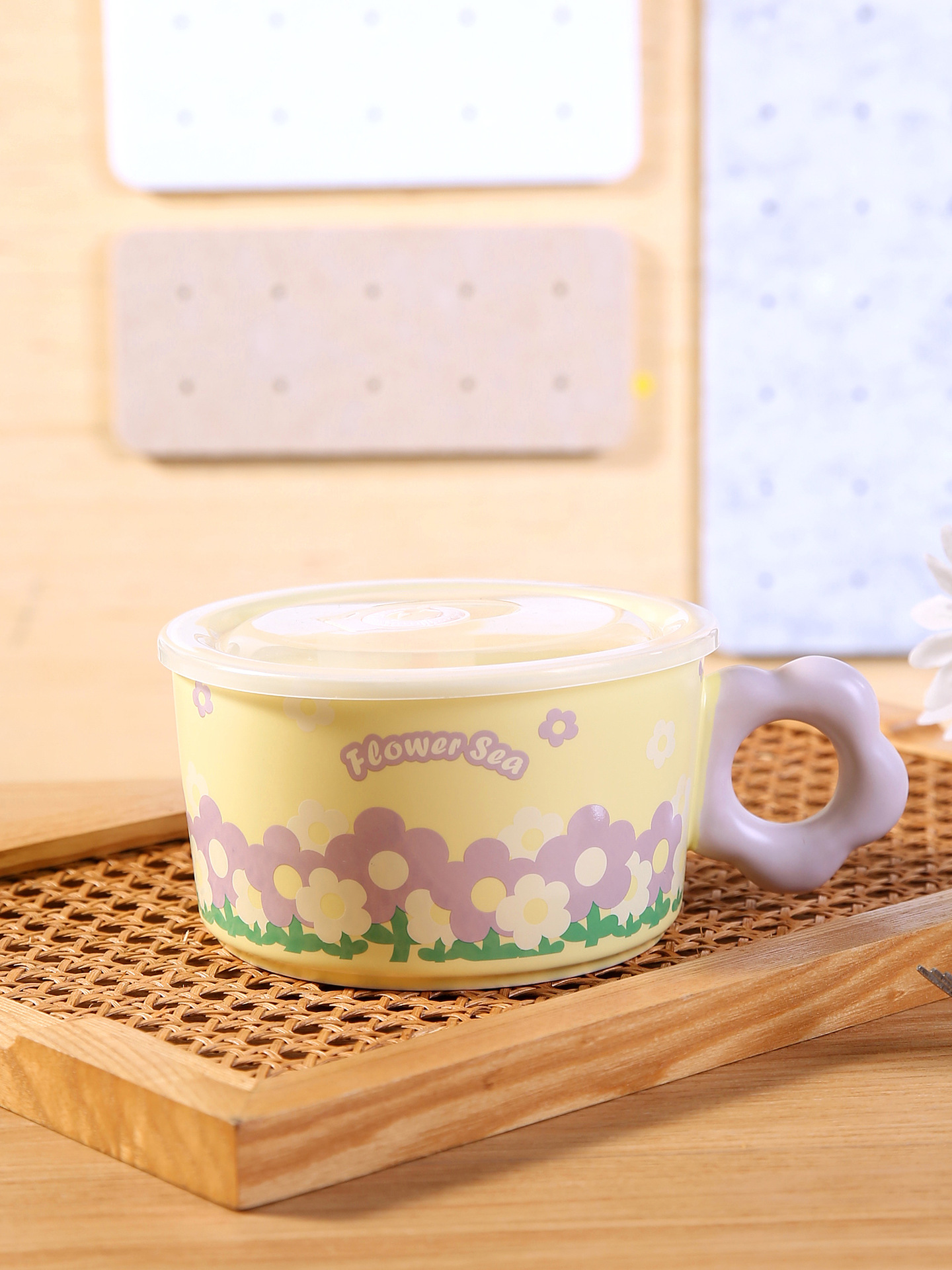 A high-quality, aesthetically pleasing, hand-painted flower-shaped ceramic instant noodle bowl from the pastoral series is a birthday gift for girls in student dormitories pic 9