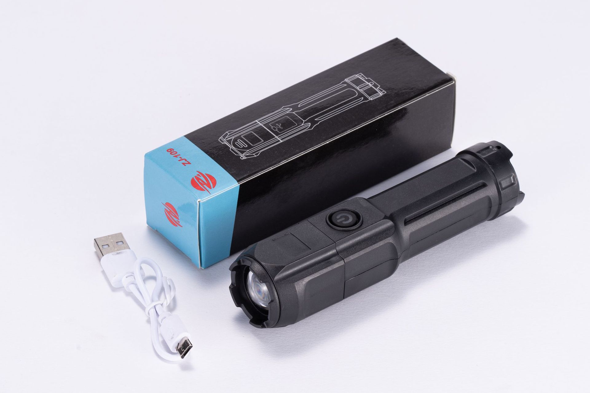 Мини-фонарик с ярким освещением USB заряжает телескопический уплотнитель, фокусирует боковые лампы COB на открытом воздухе с двумя источниками света pic 10