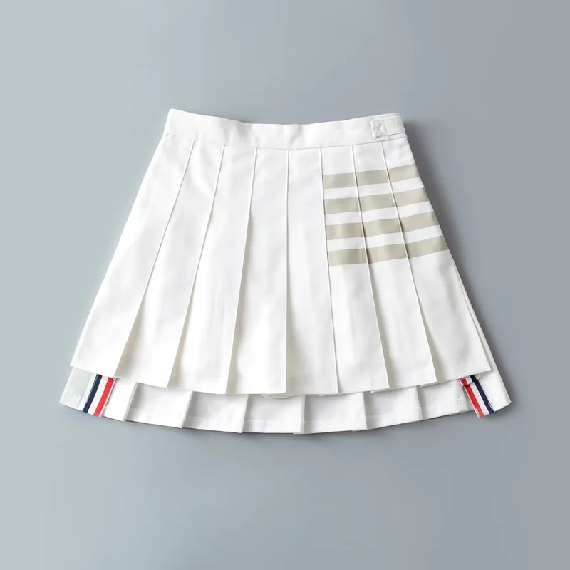 The new TB college style four-bar high-waisted pleated skirt in the summer of 2019 in Europe and America is A bestseller. The A-line skirt is short in the front and long in the back to prevent exposure pic 40
