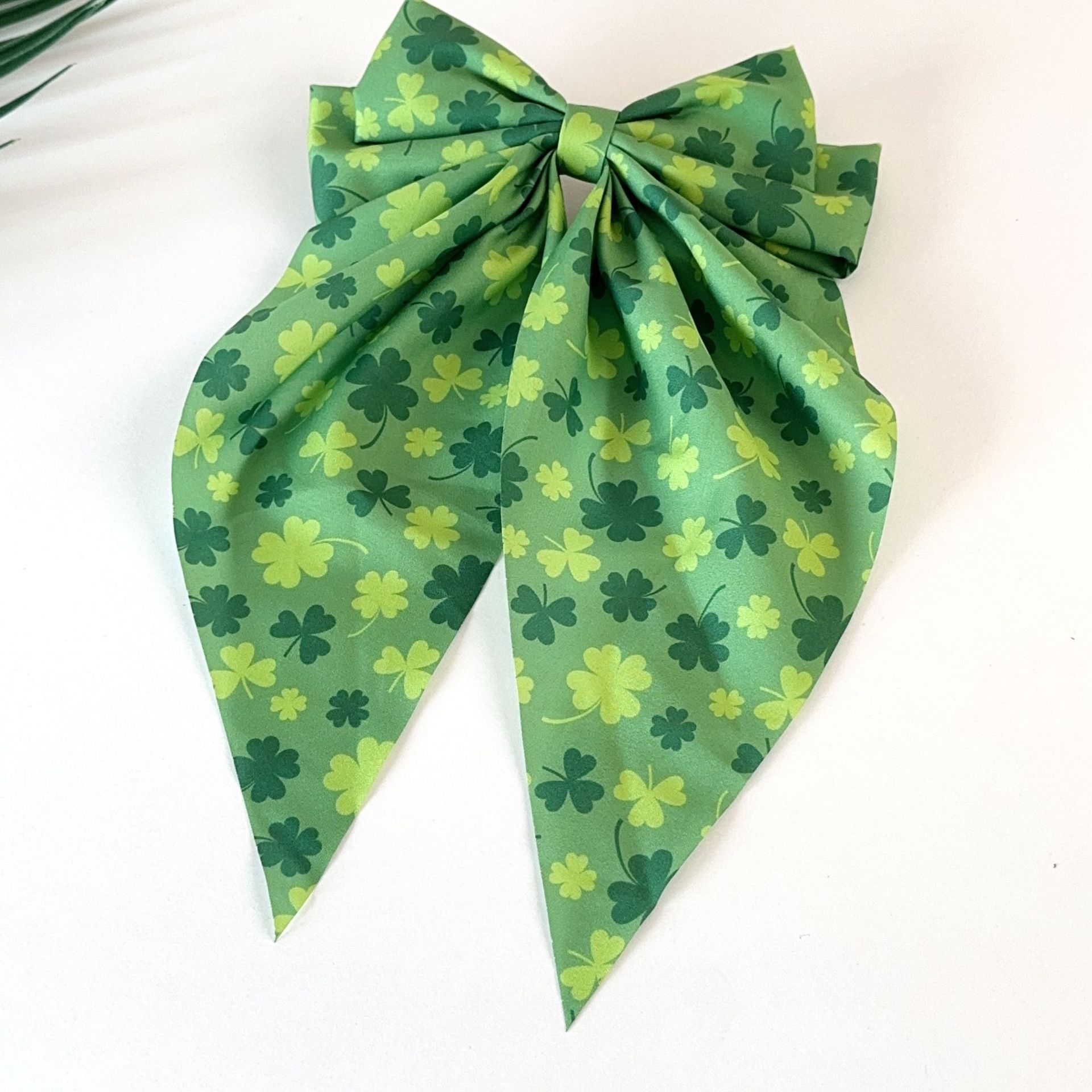 圣帕特里克节蝴蝶结发饰新款绿色四叶草飘带弹簧夹优雅发夹发饰详情6