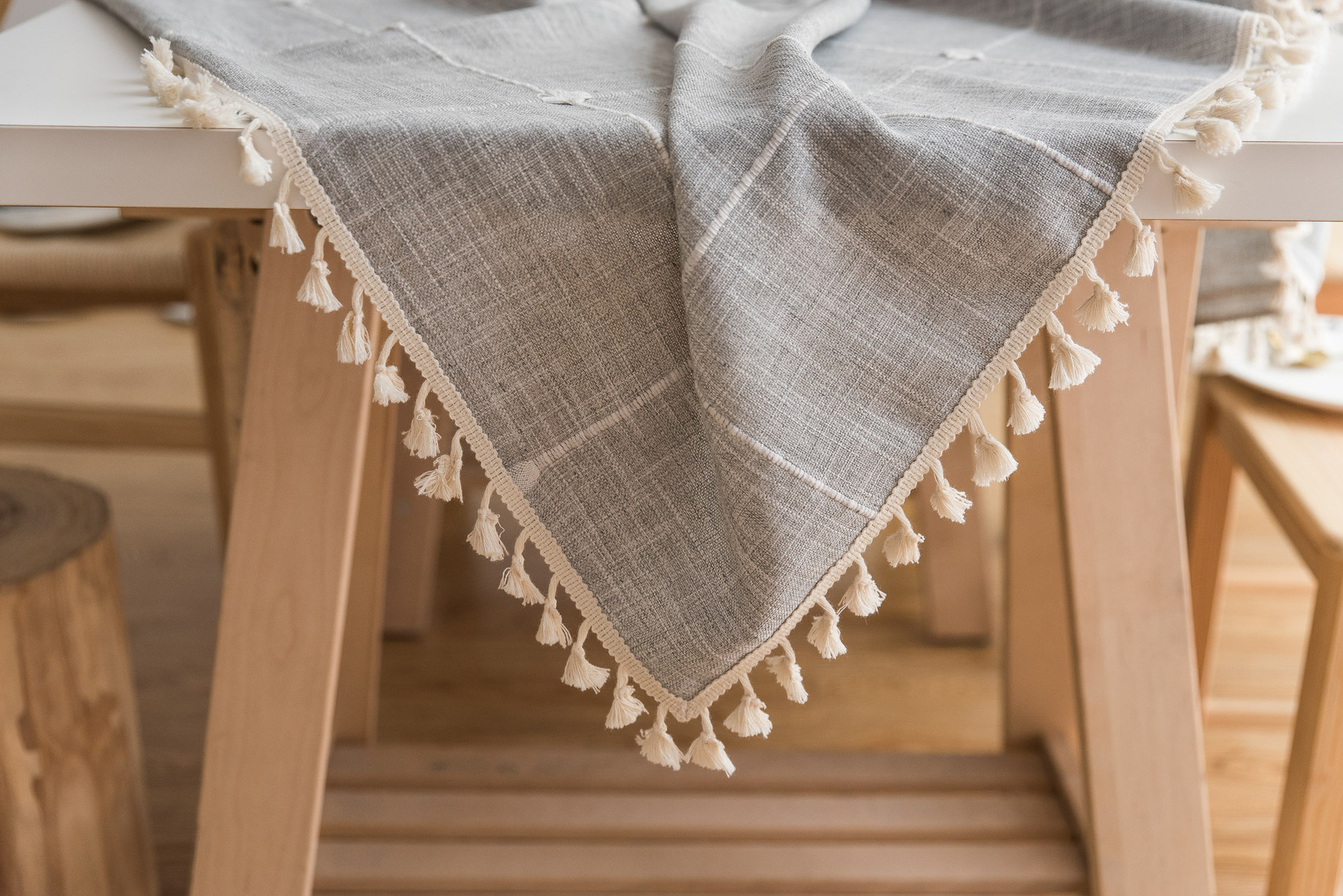 Cross-border Amazon farmhouse antique embroidery party tablecloth, cotton and linen outdoor linen coarse linen waterproof cover tablecloth pic 15