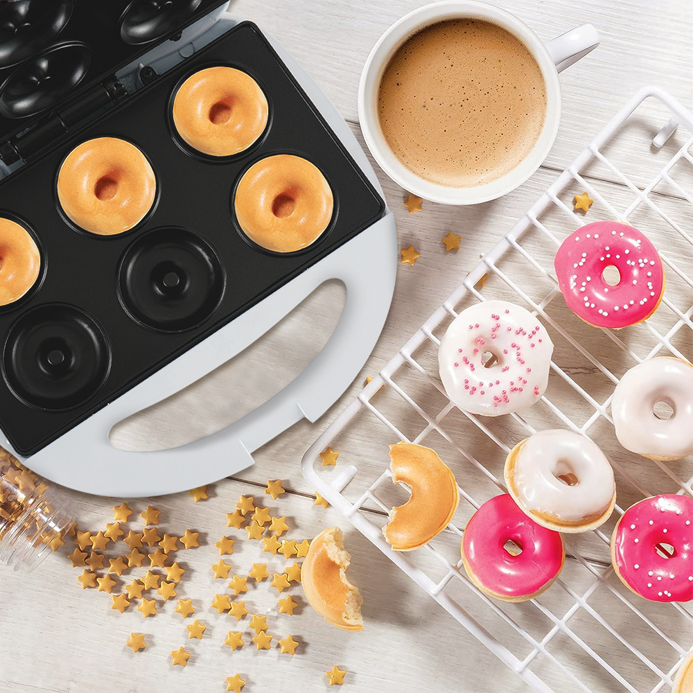 winning star multi-functional sandwich maker, toaster, baking breakfast maker and doughnut maker for both British and European standards pic 5