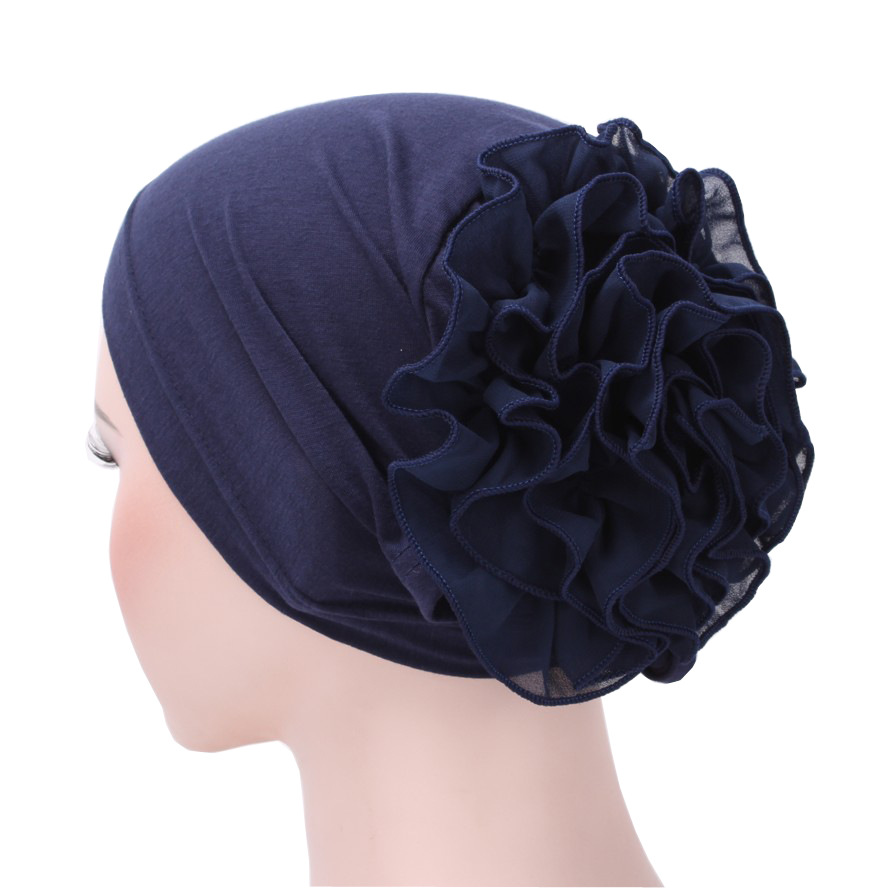 New single-color Muslim chiffon large-sized flower hats, headscarves and Arab headscarves for European and American export are in stock pic 3