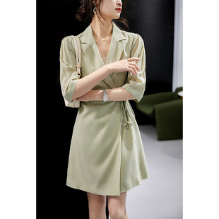 狐狸毛领 水貂毛边95白鹅绒 短款面包服羽绒服女款高端女装冬装详情19