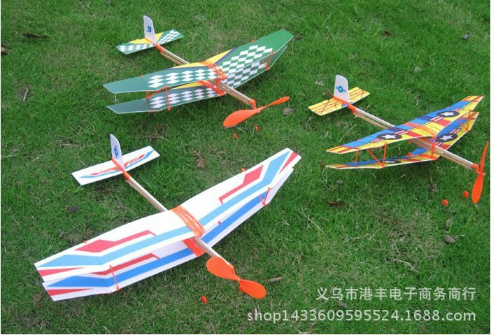 Wholesale of aircraft model assembly rubber band aircraft model toys, Tianchi rubber band power biplane model pic 3