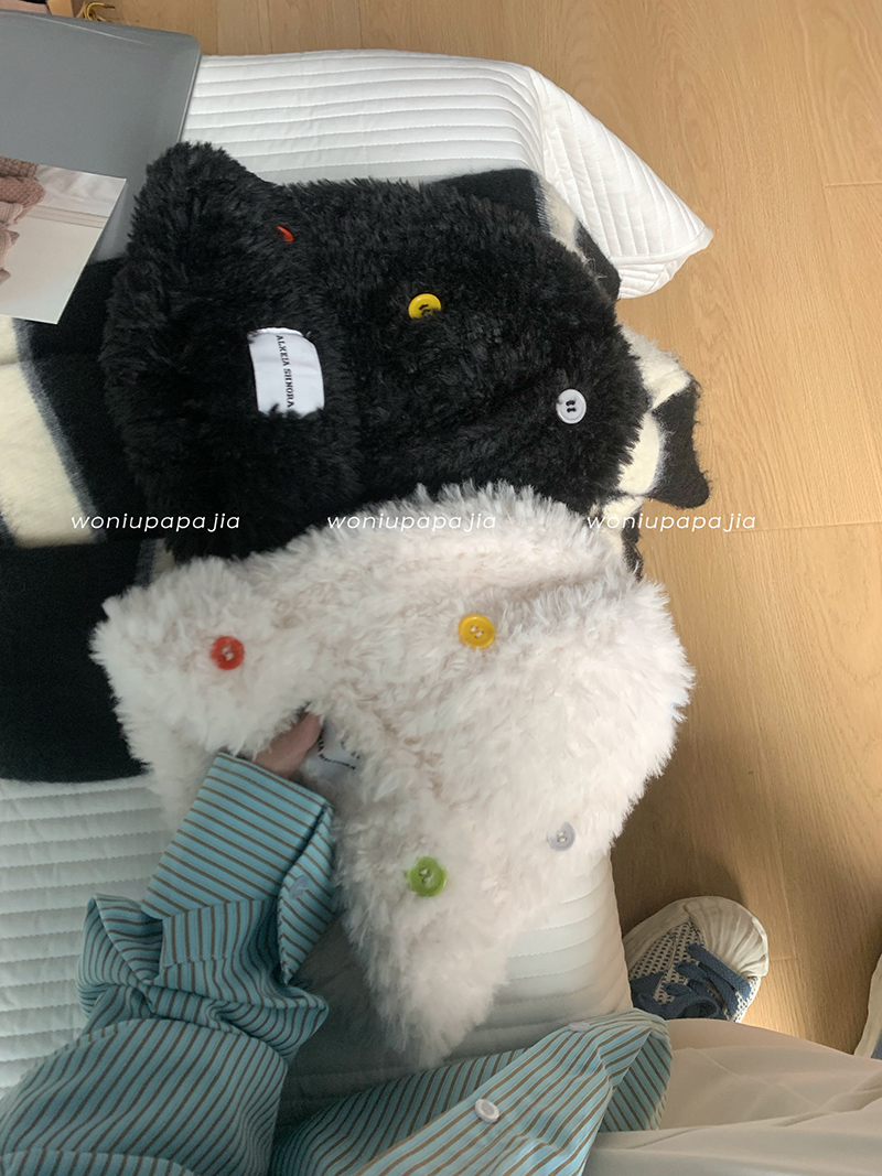 白鹿同款韩版纽扣仿皮草毛绒针织毛线帽女秋冬加厚保暖护耳渔夫帽详情3