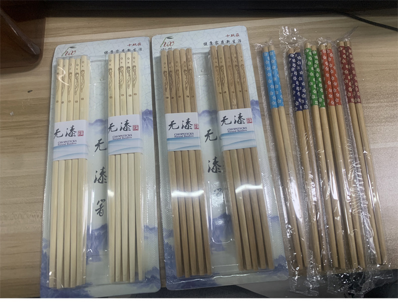 Wholesale of unpainted and waxed household chopsticks, unjointed original bamboo chopsticks, vacuum-formed box tableware and gifts, carbonized bamboo chopsticks pic 36