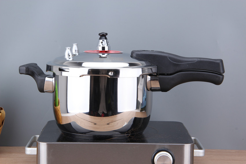 304 stainless steel pressure cooker thickened, suitable for commercial and household pressure cookers, gas stoves and induction cookers. Stainless steel cookware pic 3