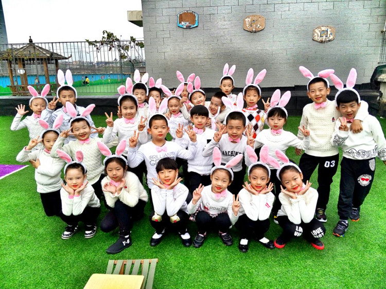 发光毛绒兔耳朵厂家直销舞台表演 发箍成人儿童发饰批发耳朵饰品详情5