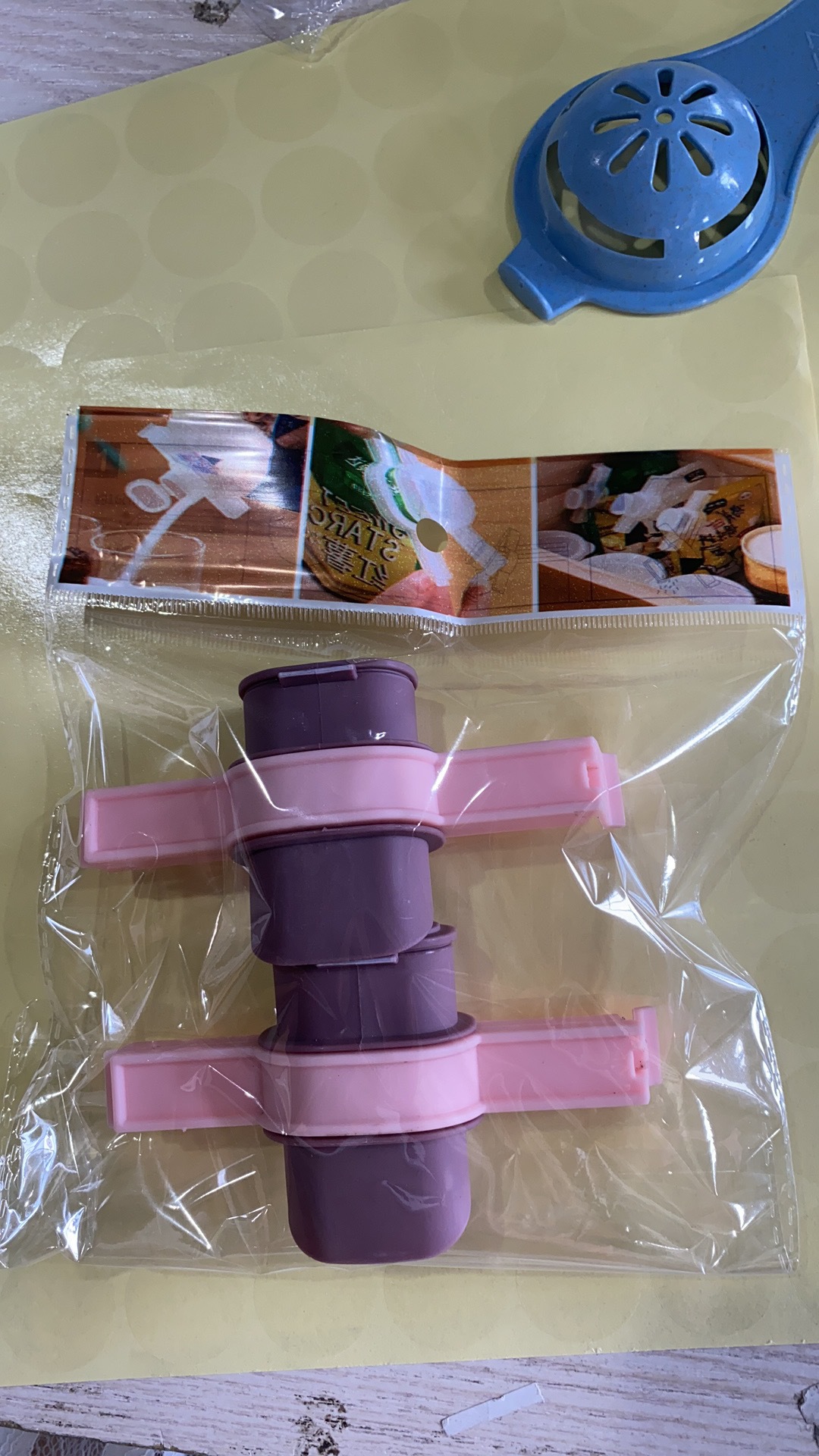 Household kitchen plastic sealing clip, food and snack sealing, discharge nozzle, food bag sealing wonder pic 14