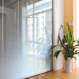 Factory direct sales of hollow partition glass, remote control central control blinds, study and office shading built-in blinds pic 6