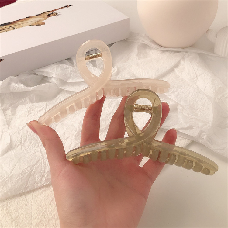 Acrylic hair clips for women, back of the head, updo hair clips, large summer style, shark clip headwear, simple hair clips pic 4