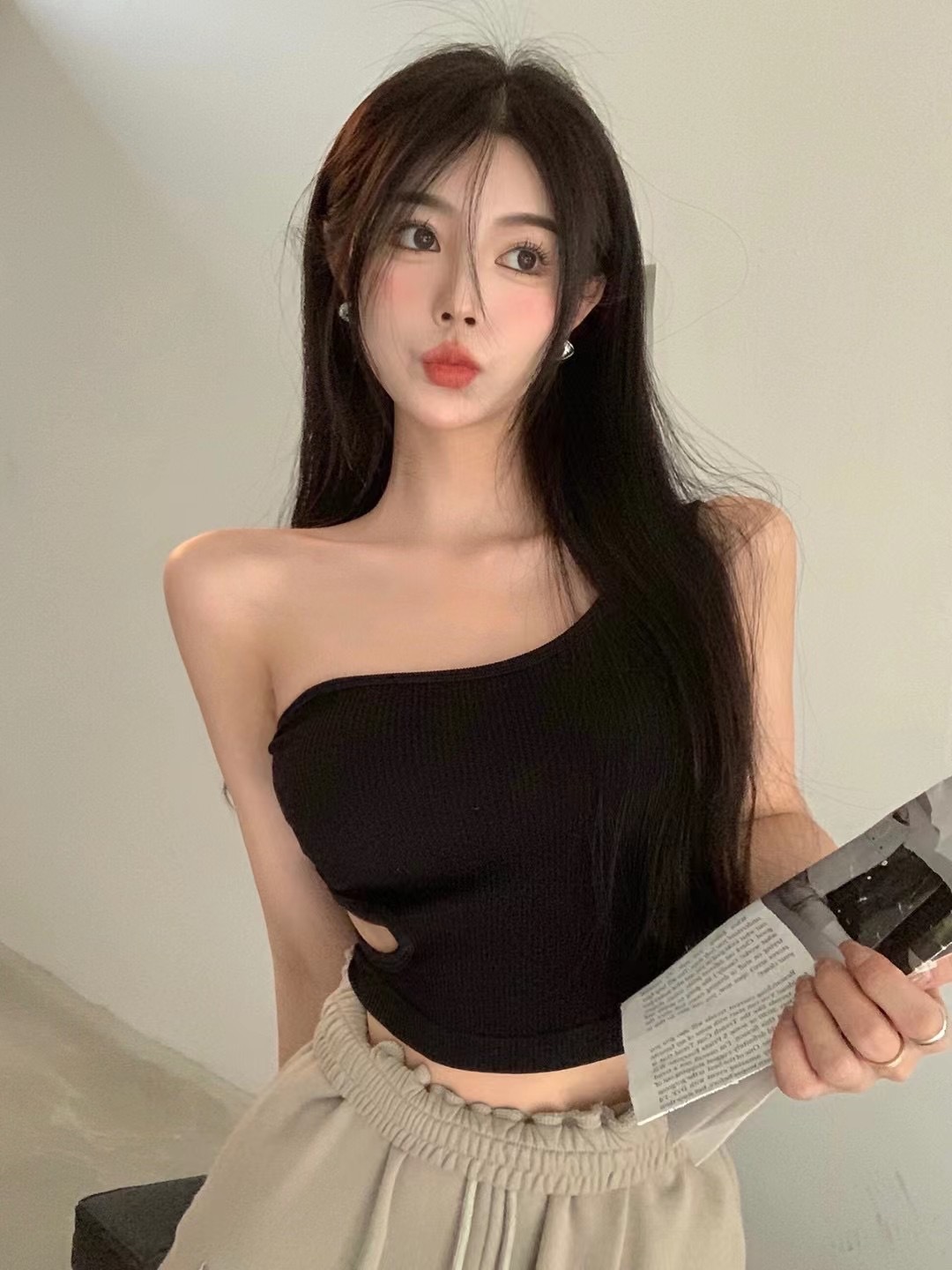 2021新款性感辣妹无痕斜肩抹胸一体固定杯百搭打底外穿裹胸美背女详情19