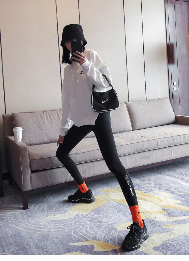 Shark skin leggings for women to wear outside in spring and autumn, high-waisted shark pants wholesale, thin slimming legs and lifting buttocks yoga Barbie pants pic 15
