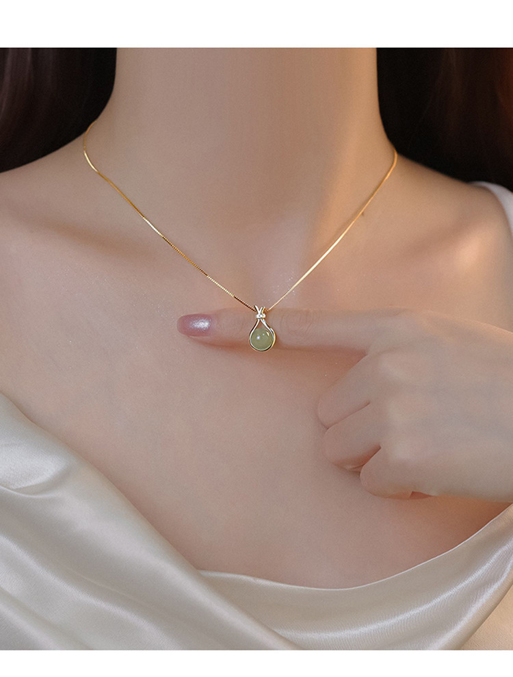 新款S925纯银项链女饰品网红锁骨链中式风福袋和田玉百搭玉坠批发详情9