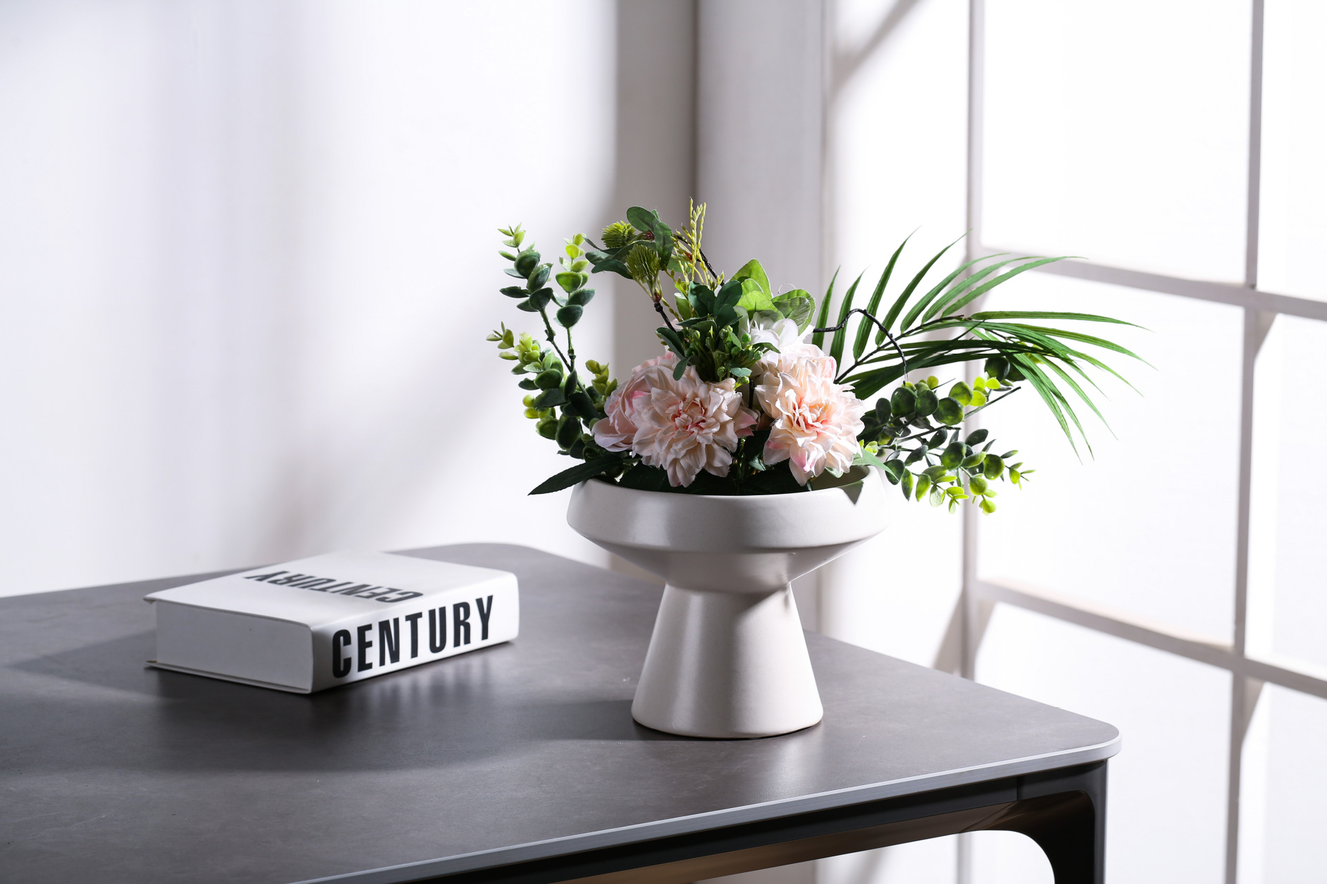 2025 Best-selling modern and simple ceramic flower pot ornaments, model room, living room, dining table, Nordic high-legged fruit plate, flower vase and soft decoration items pic 7