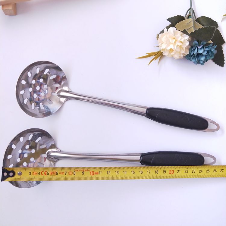 Black long-handled hot pot strainer, large-eyed strainer, hot pot spoon wholesale 1 yuan 2 yuan pic 3