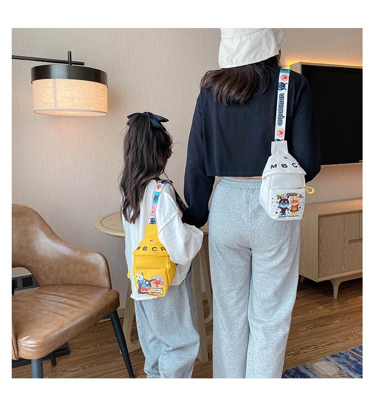 批发儿童胸包面包卡通超人包男女童帆布单肩斜挎包亲子手机儿童包详情9