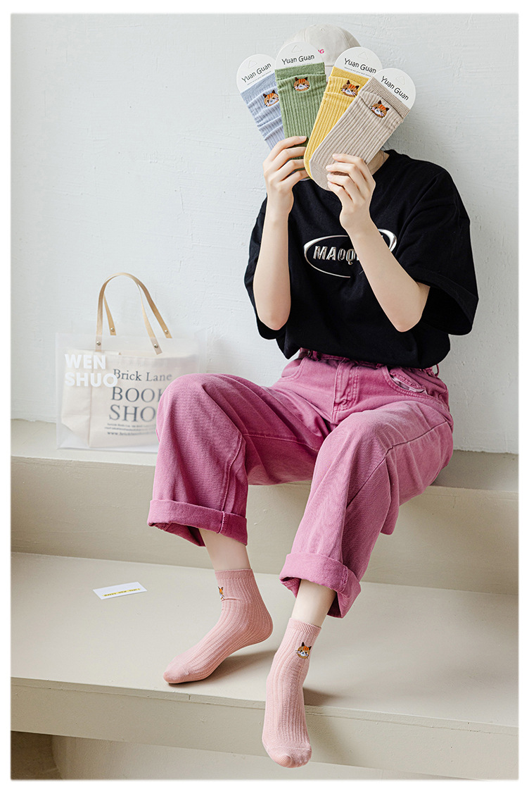 Sock stall, one-piece delivery for autumn and winter, new Japanese-style cute kitten cotton socks for women, double-needle mid-calf socks for women, casual and breathable pile socks, one-piece delivery pic 11