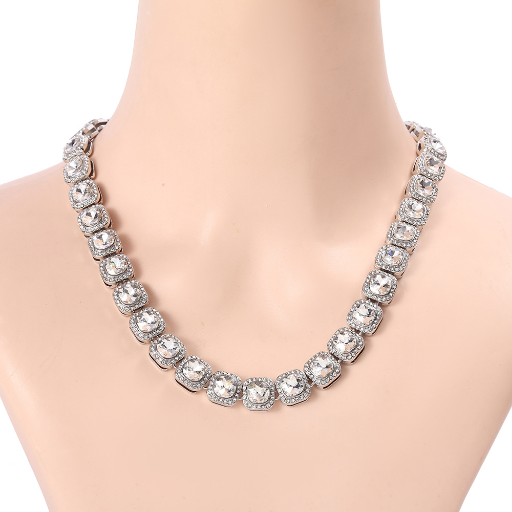 European and American Cuban chain diamond necklace, titanium steel non-fading necklace, thick street hip-hop chain couple accessories, cross-border pic 11